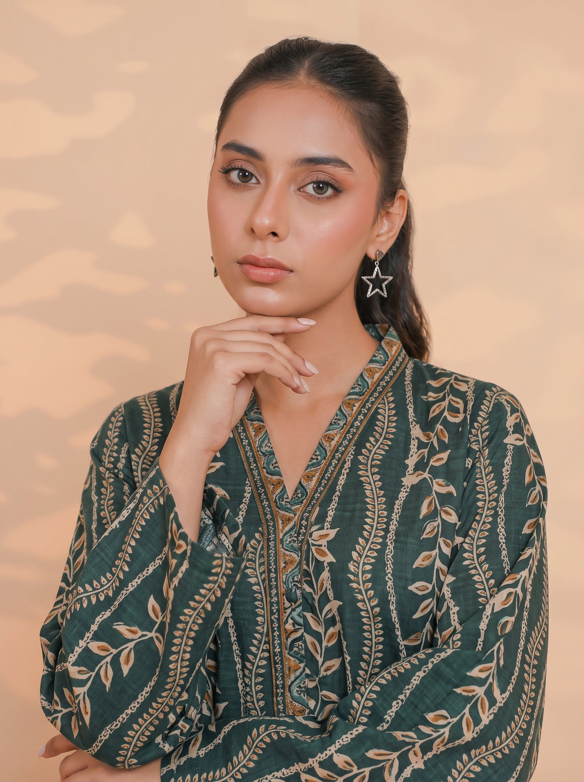 3 Piece Golden Zari Khaddar Suit (Unstitched)