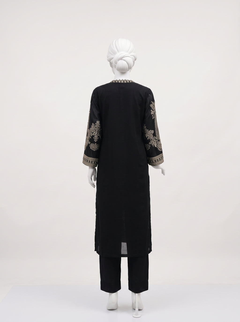 3 Piece Heavy Embroidered Chiffon Suit with Chiffon Dupatta (Stitched)