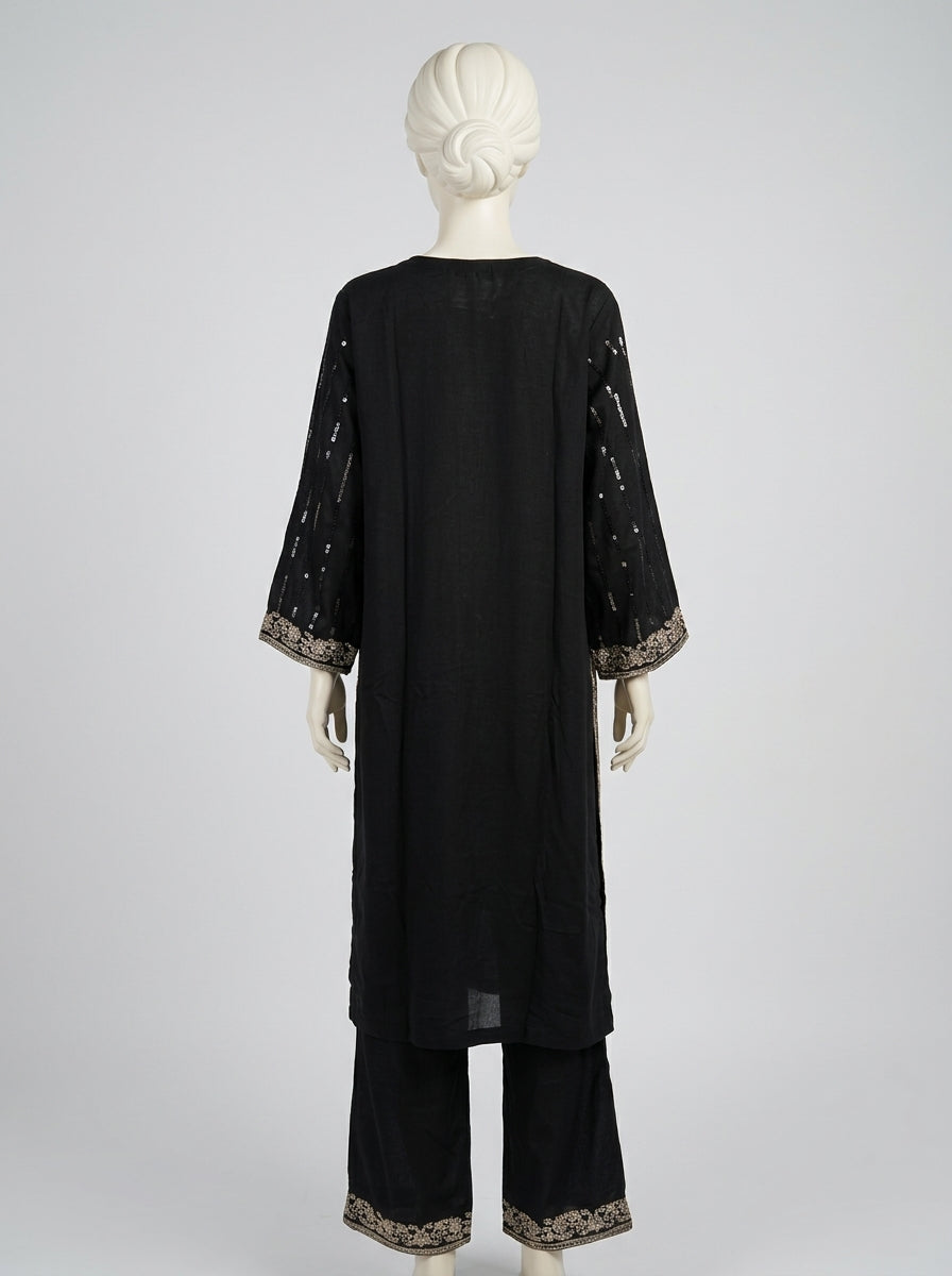 3 Piece Embroidered Karandi Suit (Stitched)