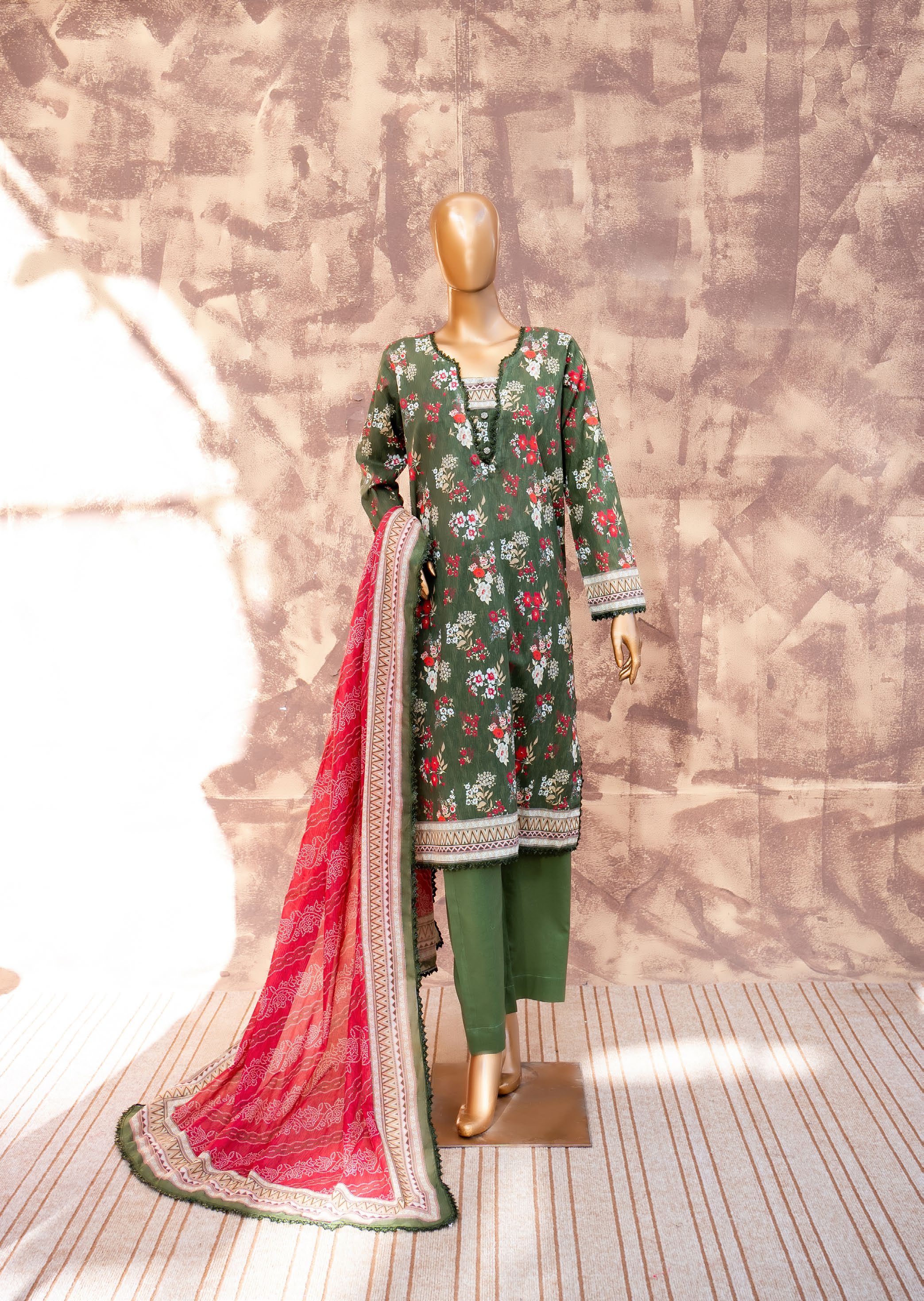 Olive Meadow - Printed Lawn 3 Piece