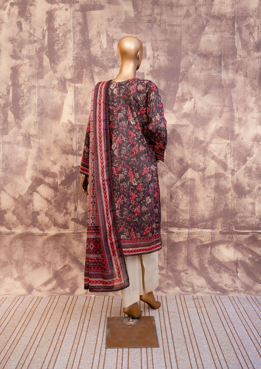 Crimson Flora - Printed Lawn 3 Piece