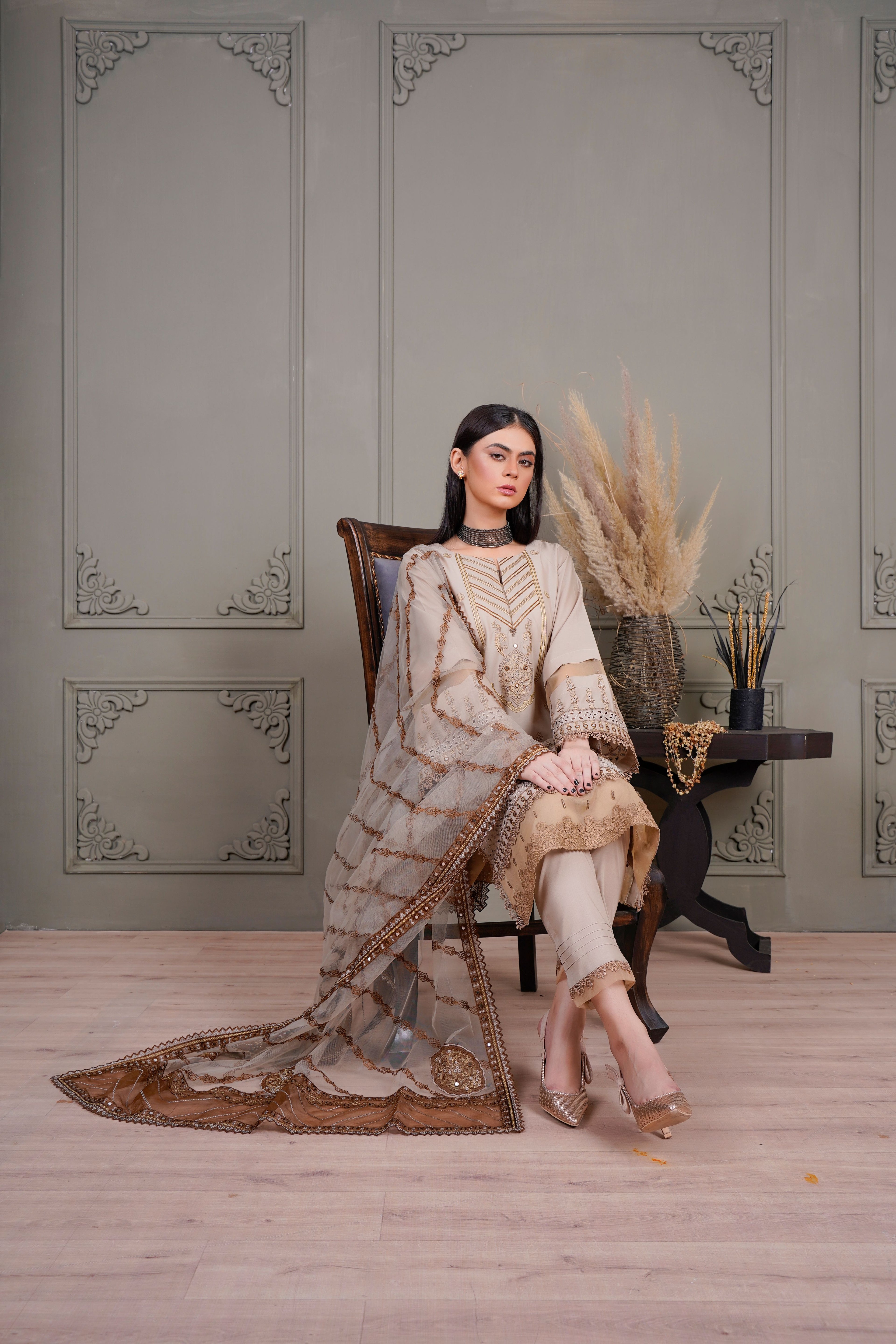 Zamurrad Silk – 3pc Unstitched Suit